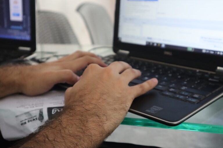 how to check uzbekistan visa status online